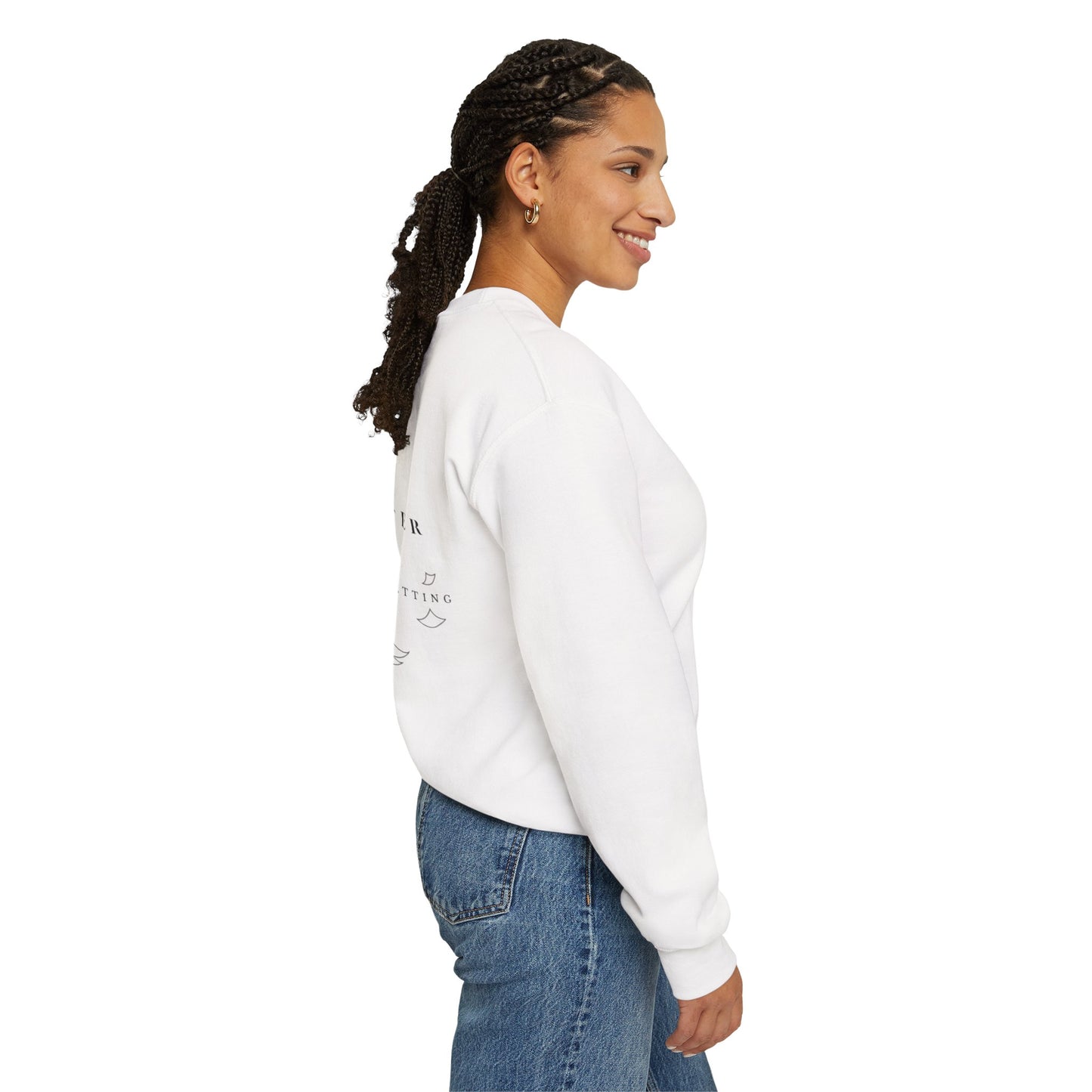 Sweatshirt „Romanticize Your Life“ – für Buchliebhaber & Träume