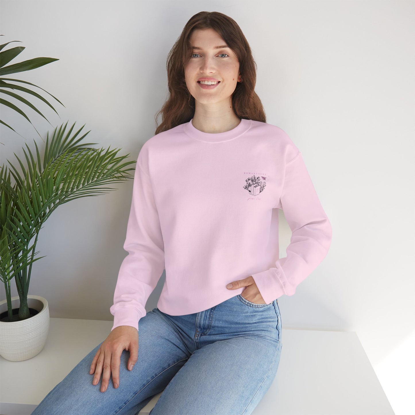 Sweatshirt „Romanticize Your Life“ – für Buchliebhaber & Träume