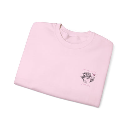 Sweatshirt „Romanticize Your Life“ – für Buchliebhaber & Träume