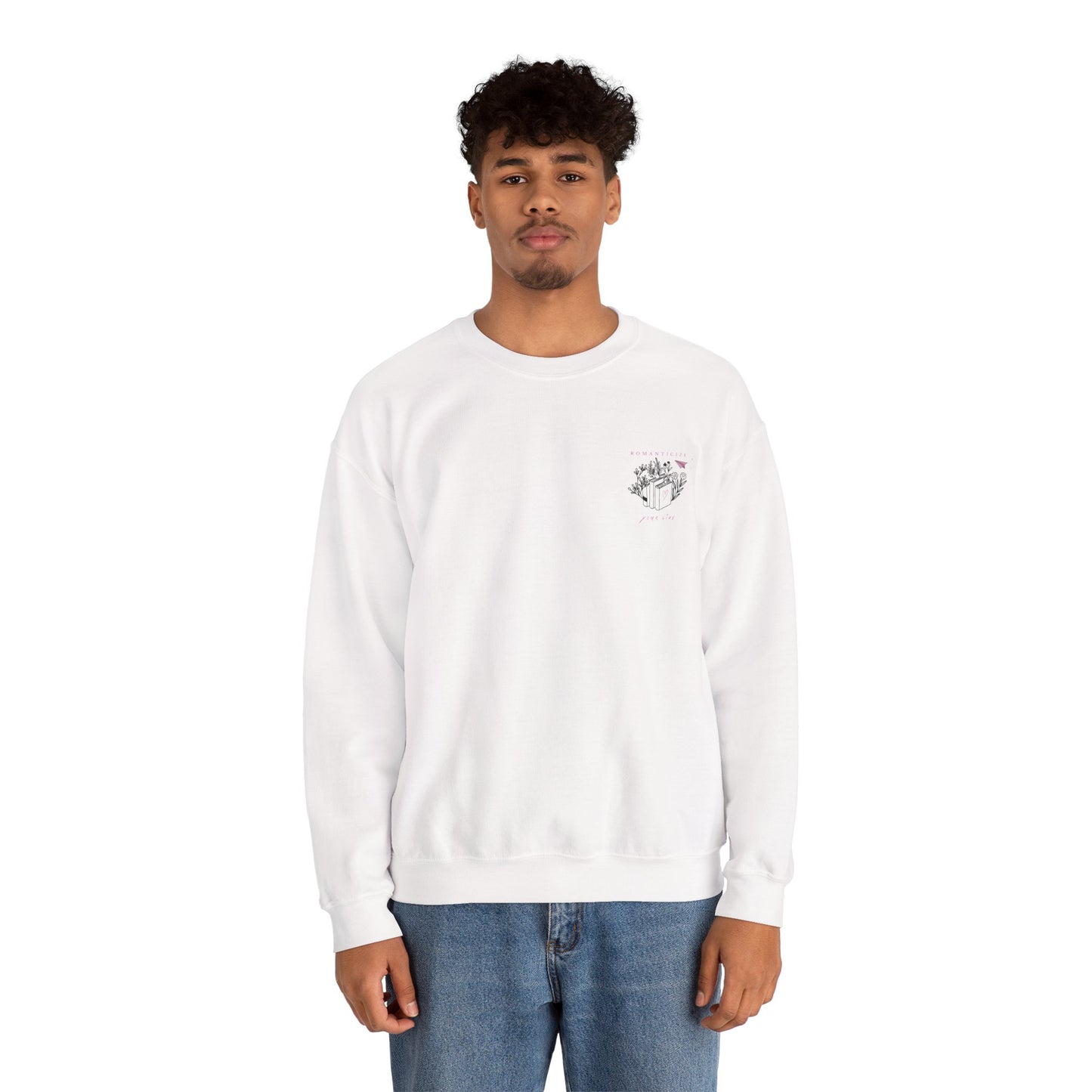 Sweatshirt „Romanticize Your Life“ – für Buchliebhaber & Träume